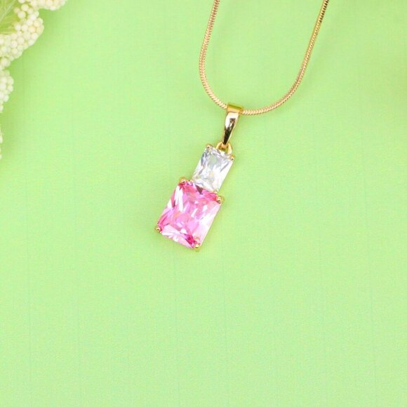 "Chic Pink Pendant in Gold-Plated Brass – Feminine and Elegant Look, XPPT1808 - Picture 3 of 13